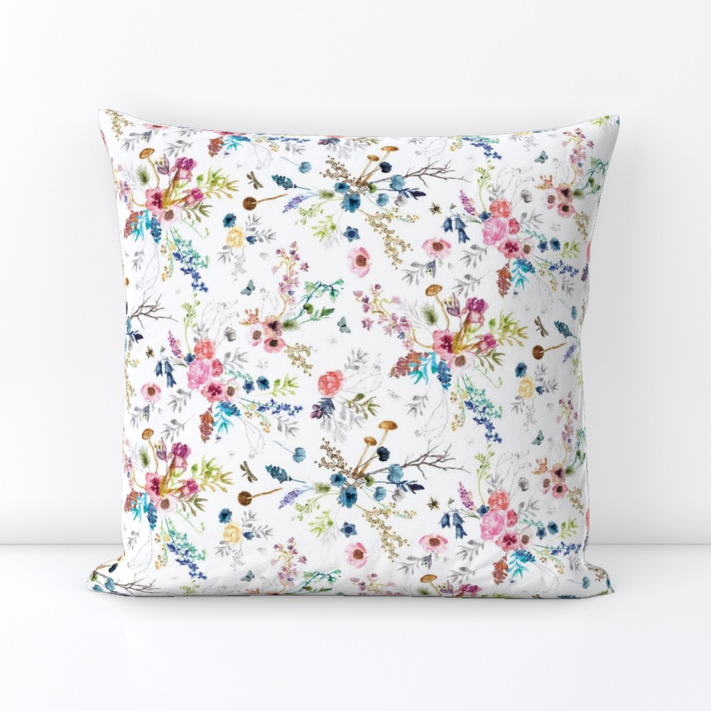 Wild Meadow (white) MED