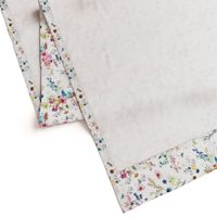 Wild Meadow (white) MED