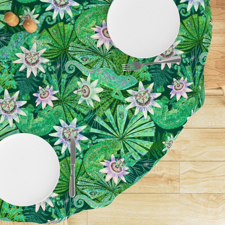 HOME_GOOD_ROUND_TABLE_CLOTH