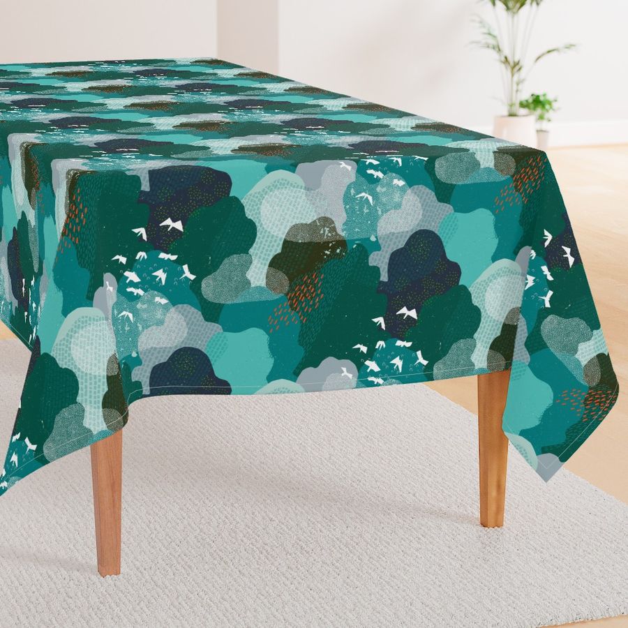 HOME_GOOD_RECTANGULAR_TABLE_CLOTH