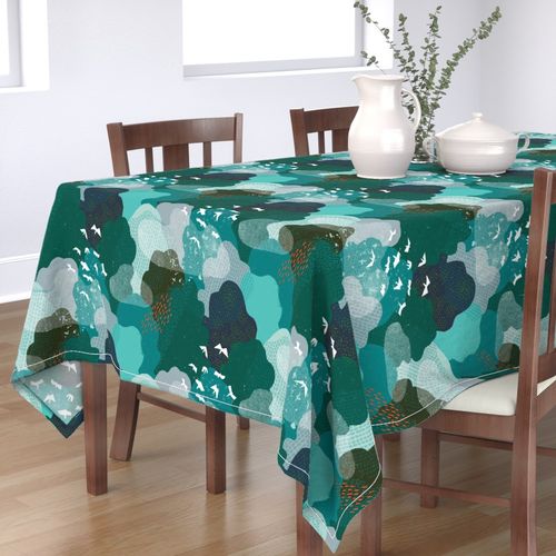 HOME_GOOD_RECTANGULAR_TABLE_CLOTH