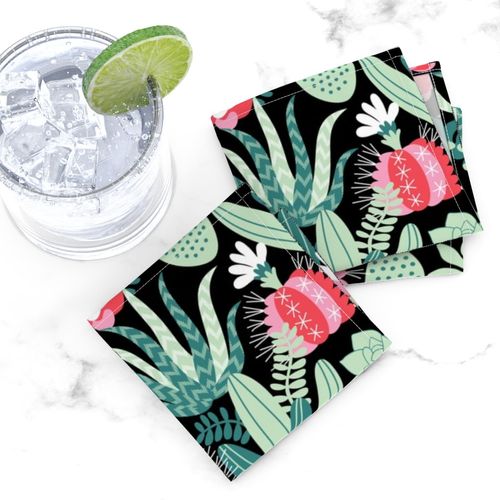 HOME_GOOD_COCKTAIL_NAPKIN