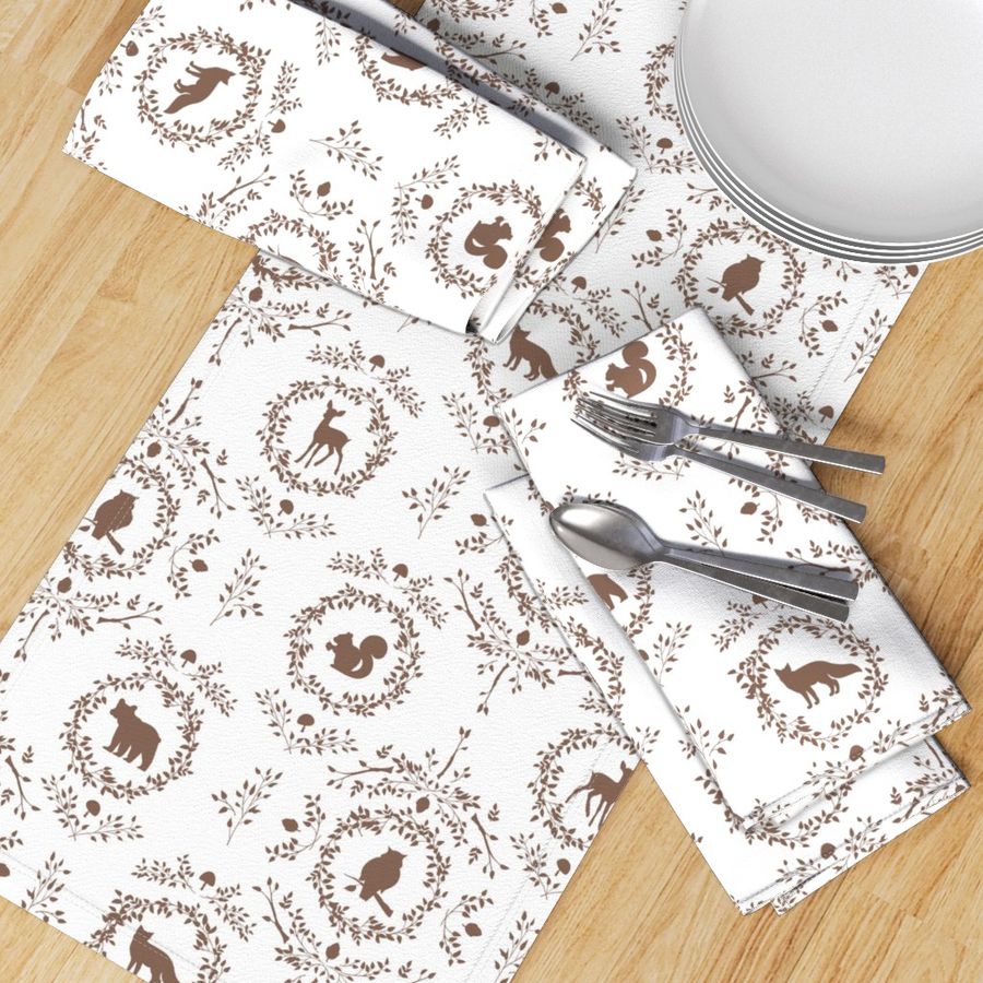 HOME_GOOD_TABLE_RUNNER