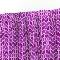 violet horizontal stripped knit pattern
