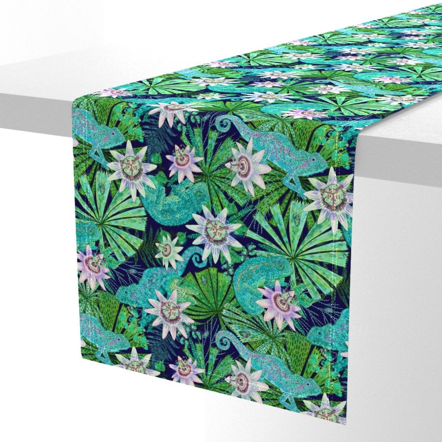 HOME_GOOD_TABLE_RUNNER