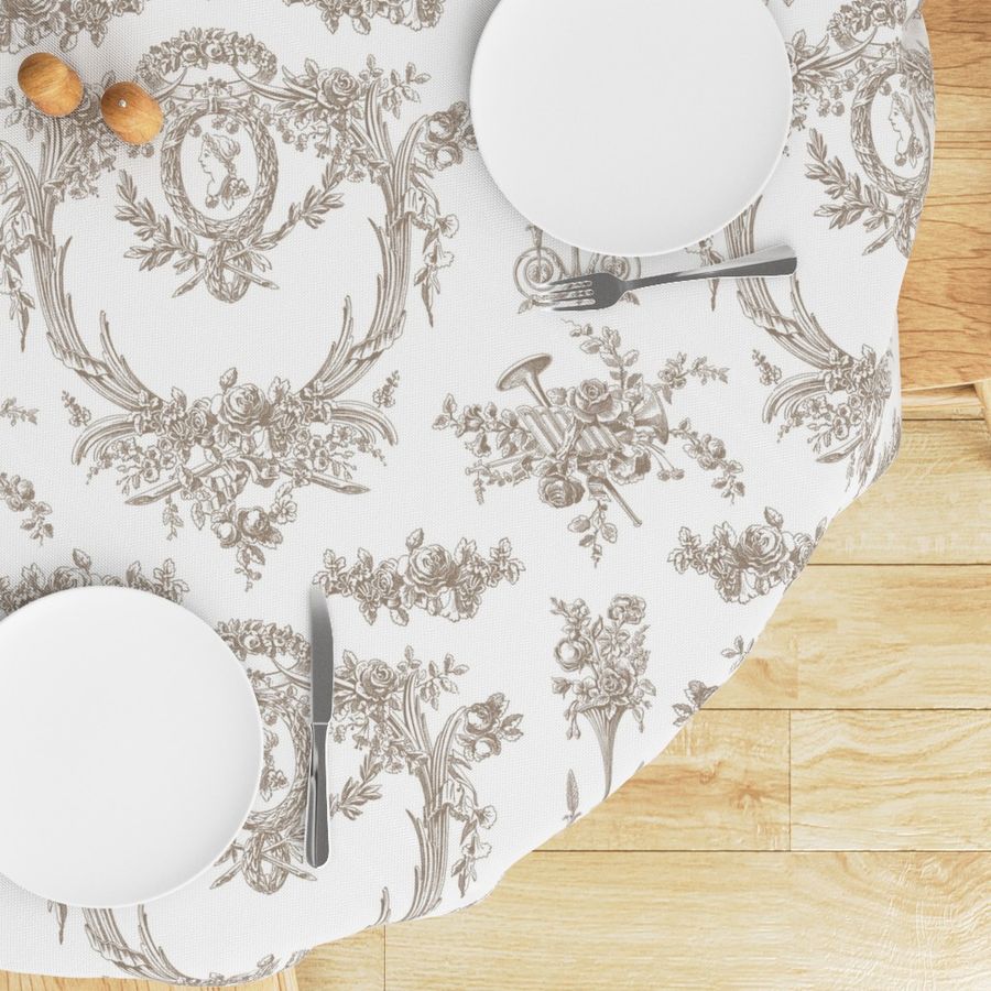 HOME_GOOD_ROUND_TABLE_CLOTH