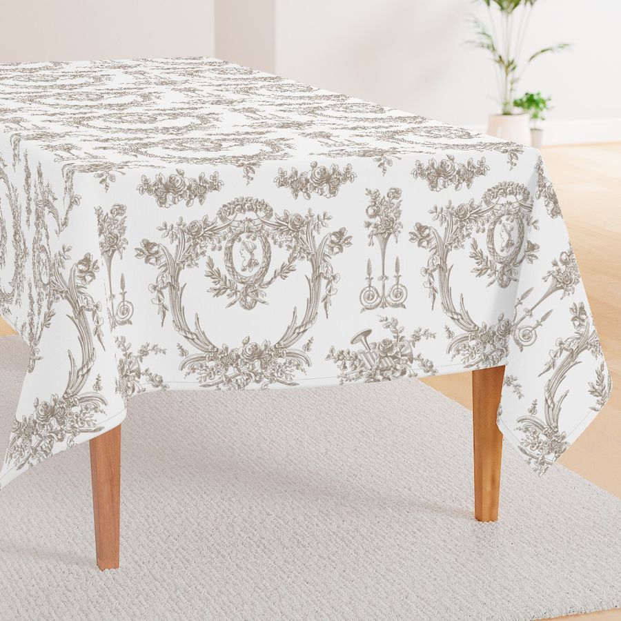 HOME_GOOD_RECTANGULAR_TABLE_CLOTH