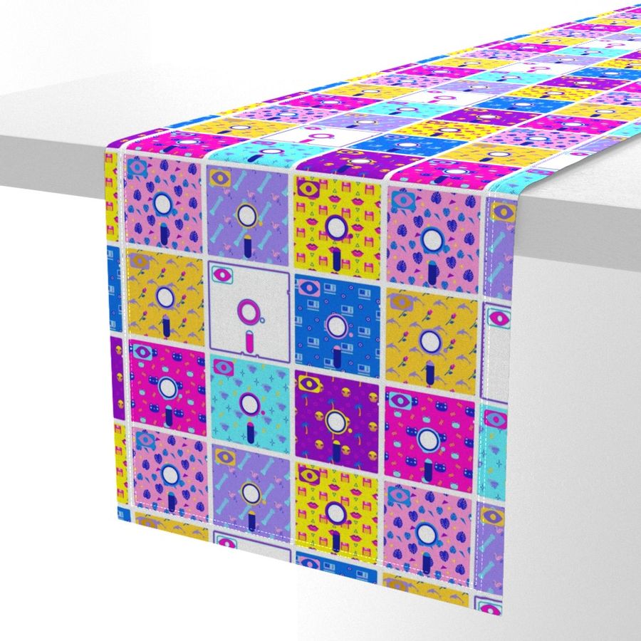 HOME_GOOD_TABLE_RUNNER