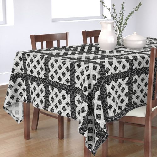 HOME_GOOD_RECTANGULAR_TABLE_CLOTH