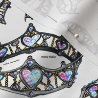 queen of hearts silver crown tiara scattered pattern white background