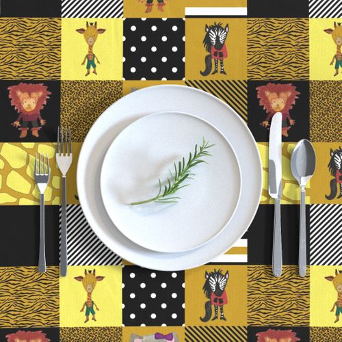 HOME_GOOD_RECTANGULAR_TABLE_CLOTH