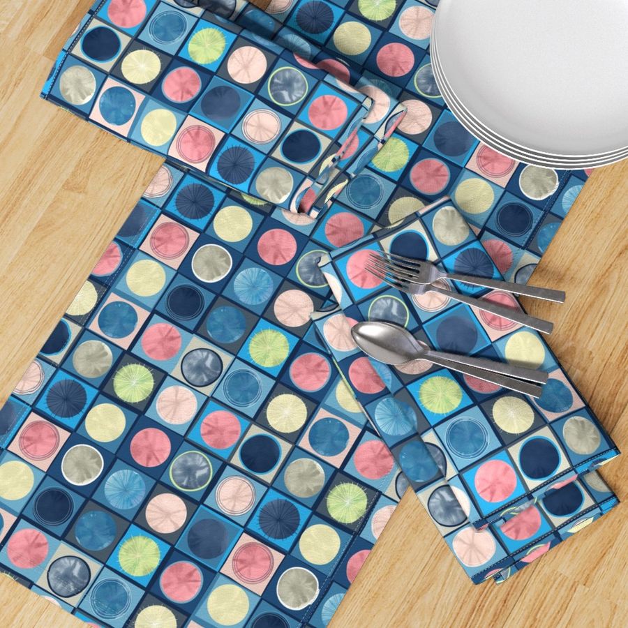 HOME_GOOD_TABLE_RUNNER