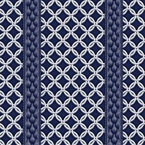 Chain LInk Stripe - Navy White