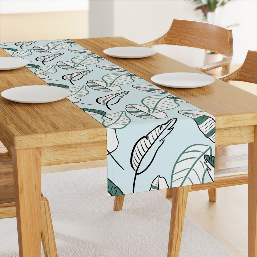 HOME_GOOD_TABLE_RUNNER