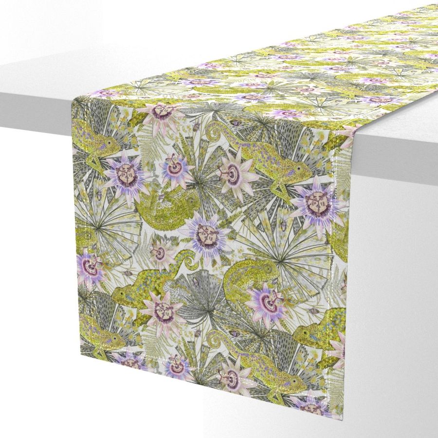 HOME_GOOD_TABLE_RUNNER