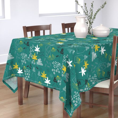 HOME_GOOD_RECTANGULAR_TABLE_CLOTH