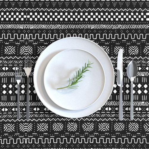 HOME_GOOD_RECTANGULAR_TABLE_CLOTH