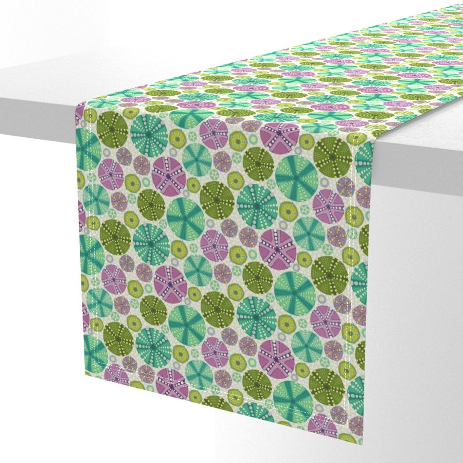 HOME_GOOD_TABLE_RUNNER