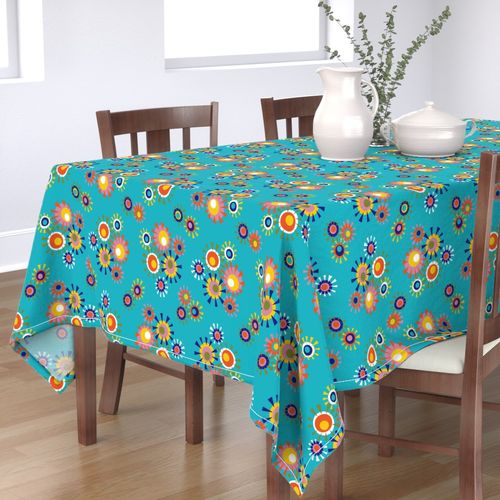 HOME_GOOD_RECTANGULAR_TABLE_CLOTH