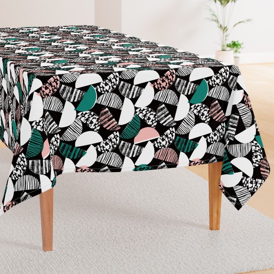 HOME_GOOD_RECTANGULAR_TABLE_CLOTH