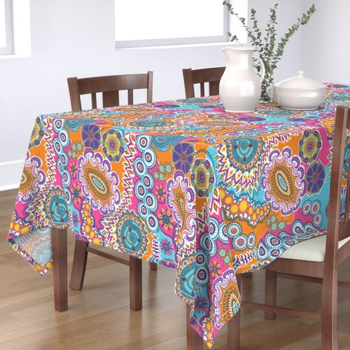 HOME_GOOD_RECTANGULAR_TABLE_CLOTH