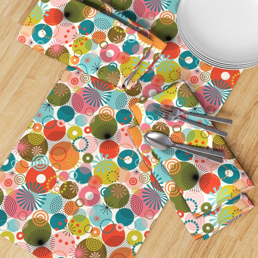 HOME_GOOD_TABLE_RUNNER