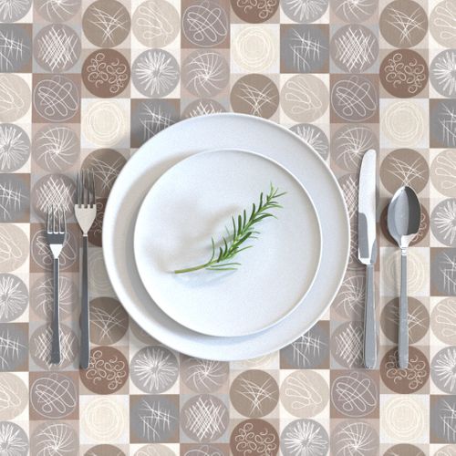 HOME_GOOD_RECTANGULAR_TABLE_CLOTH