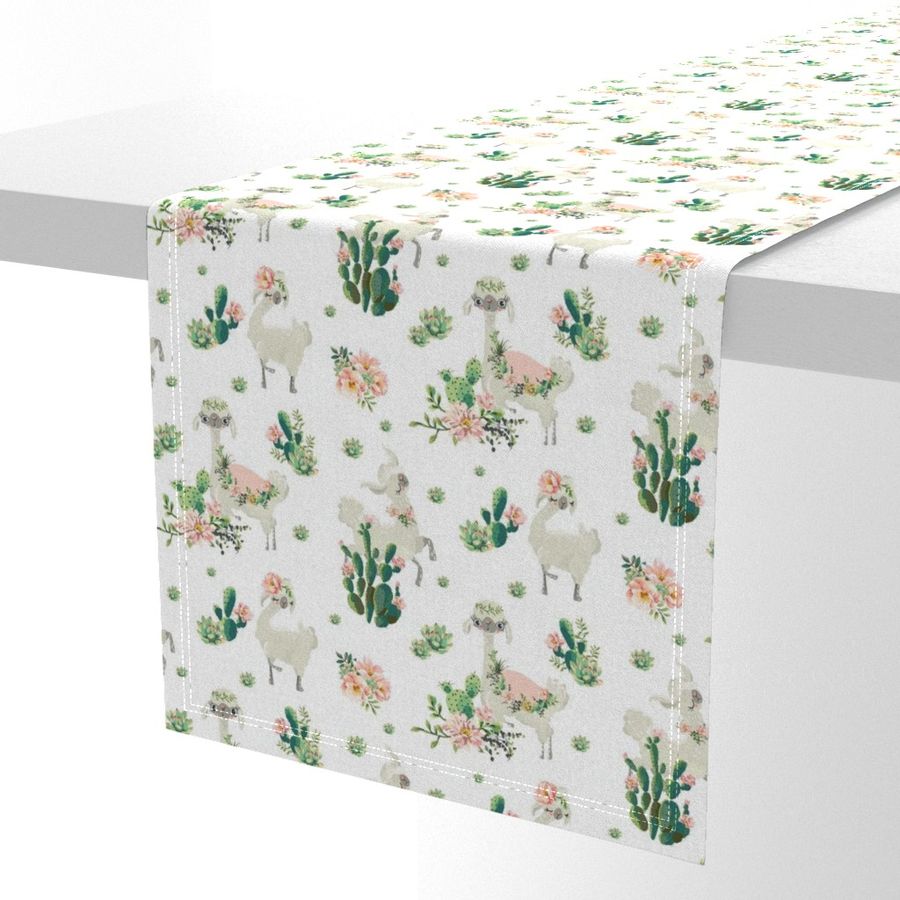 HOME_GOOD_TABLE_RUNNER