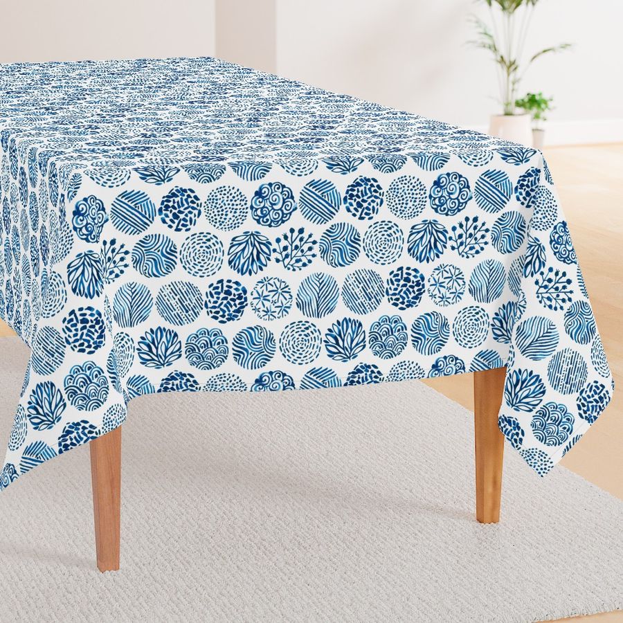 HOME_GOOD_RECTANGULAR_TABLE_CLOTH