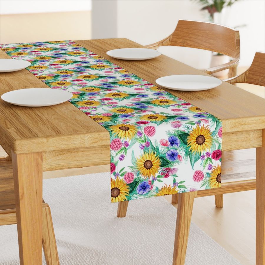 HOME_GOOD_TABLE_RUNNER