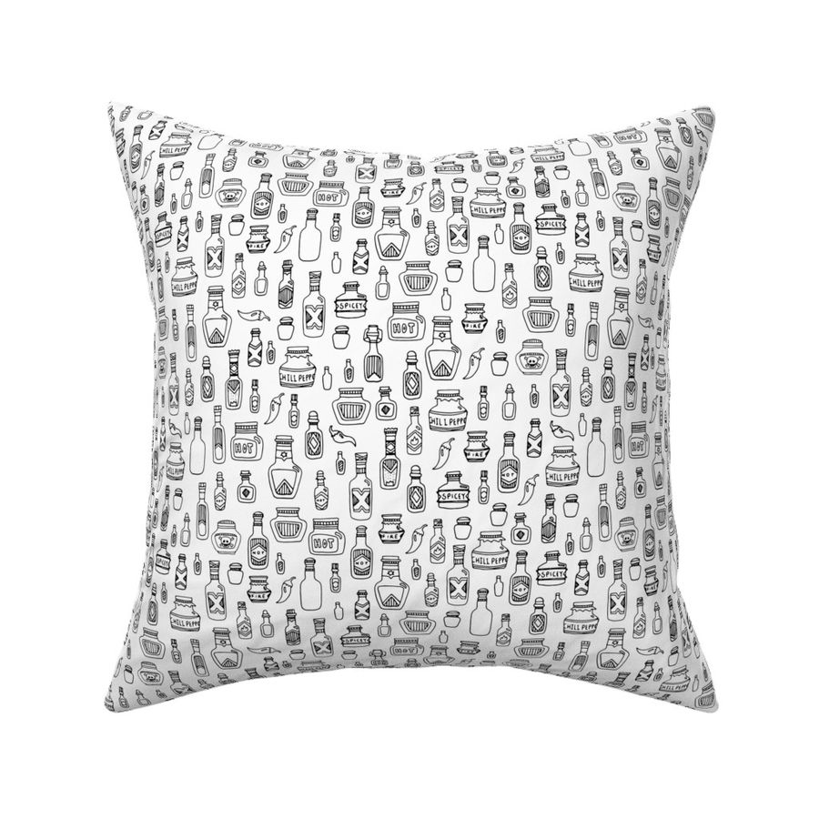 HOME_GOOD_SQUARE_THROW_PILLOW