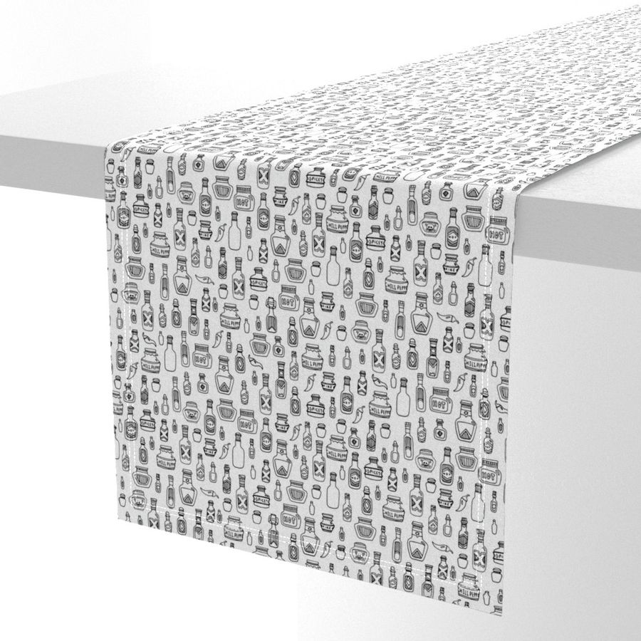 HOME_GOOD_TABLE_RUNNER