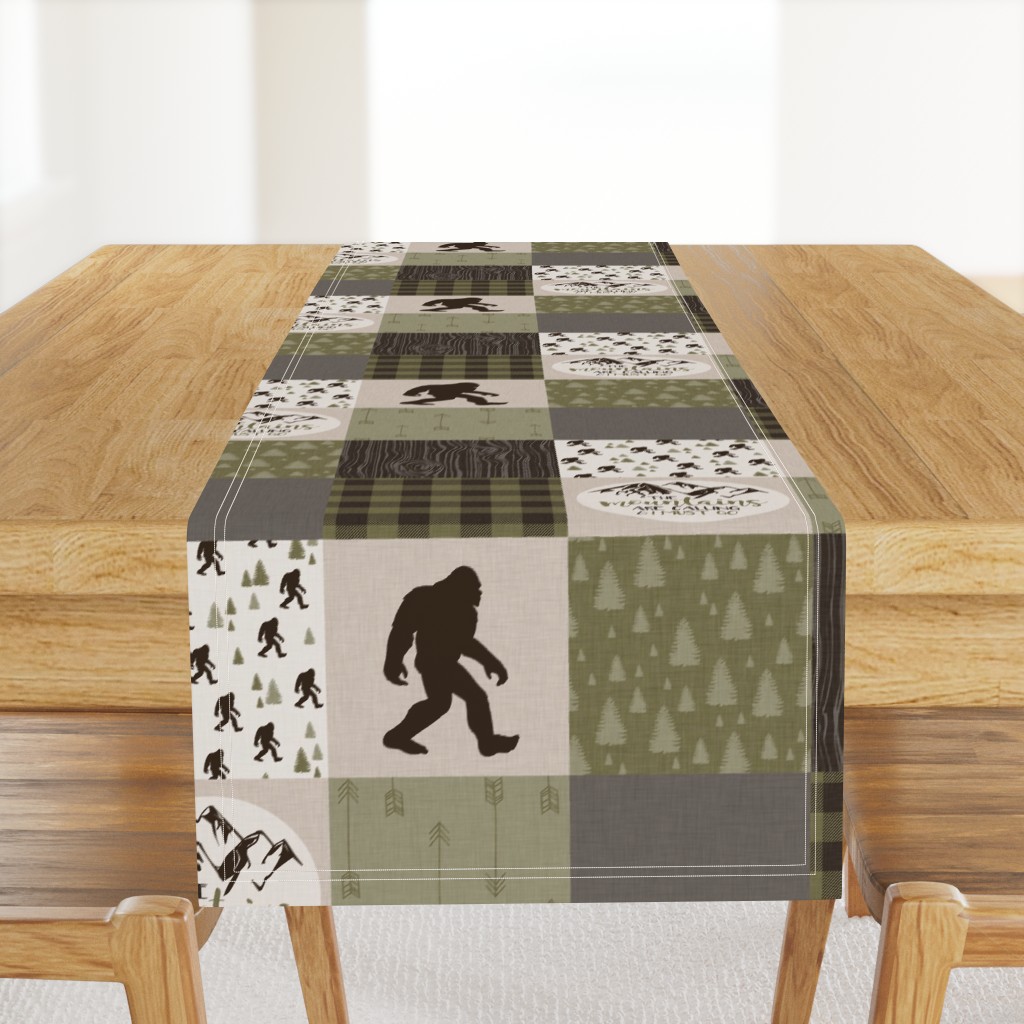 Big Foot//The Mountains are calling - Wholecloth Cheater Quilt