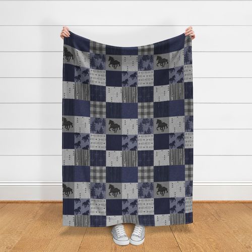 HOME_GOOD_THROW_BLANKET