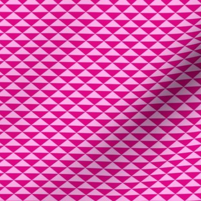 Triangles Pink / Small Scale