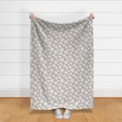 French Linen Daisy - Antique White