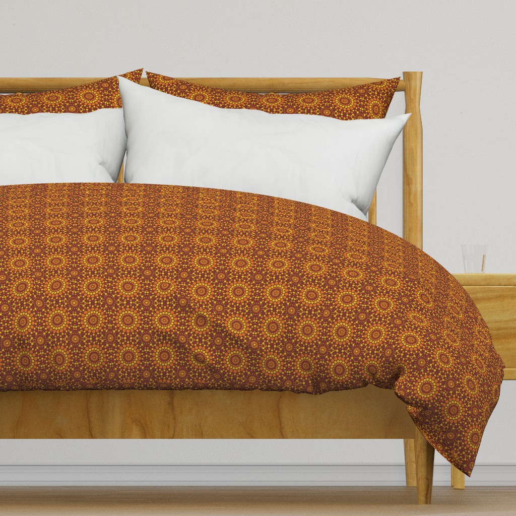 Totally Circular | warm colors on brown