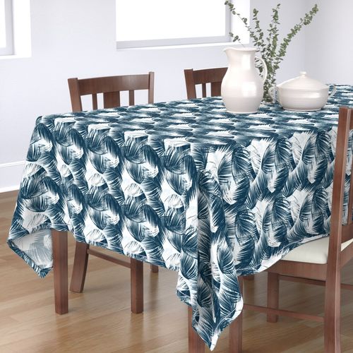 HOME_GOOD_RECTANGULAR_TABLE_CLOTH