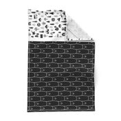 Wilderness Dishtowels in Black