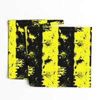 Cats Eye Yellow and Black Halloween Nightmare Stripes 