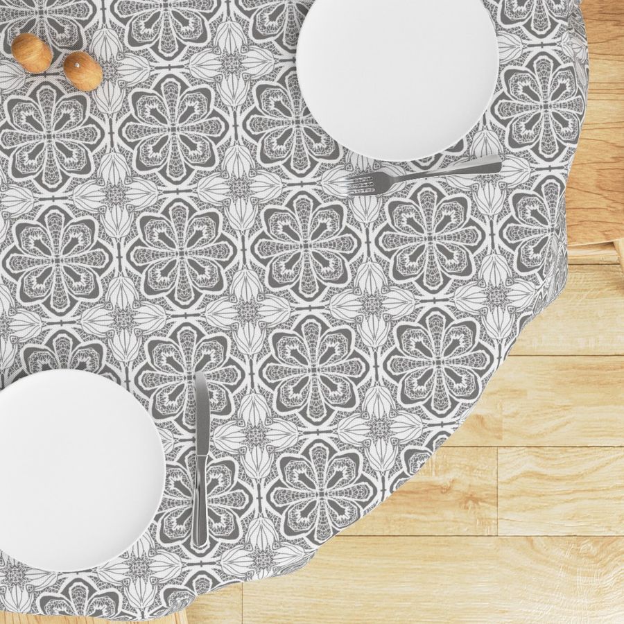 HOME_GOOD_ROUND_TABLE_CLOTH