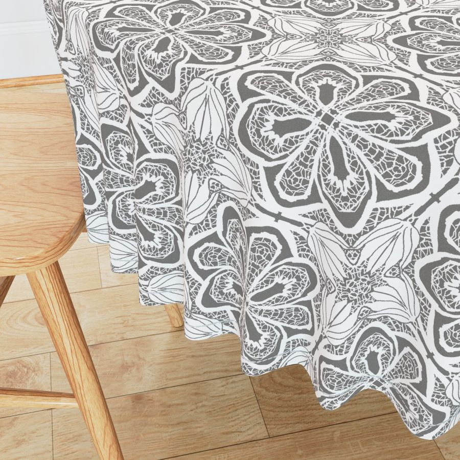 HOME_GOOD_ROUND_TABLE_CLOTH