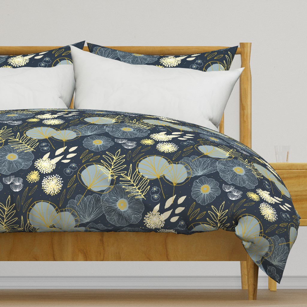 Spring Floral M+M Navy Black by Friztin