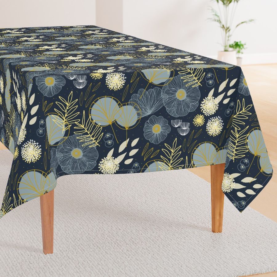 HOME_GOOD_RECTANGULAR_TABLE_CLOTH