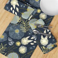 Spring Floral M+M Navy Black by Friztin