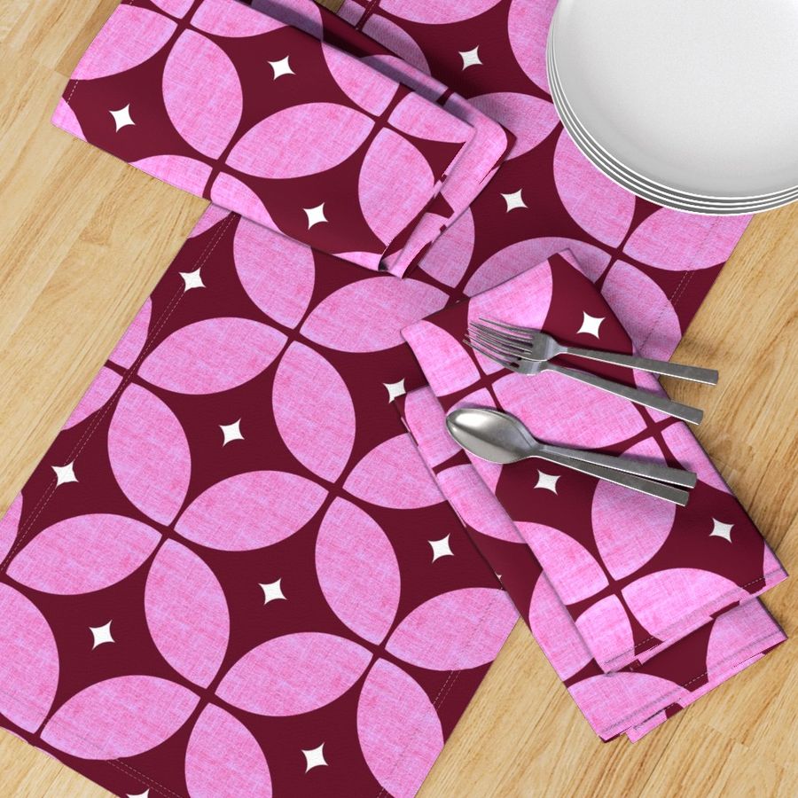 HOME_GOOD_TABLE_RUNNER