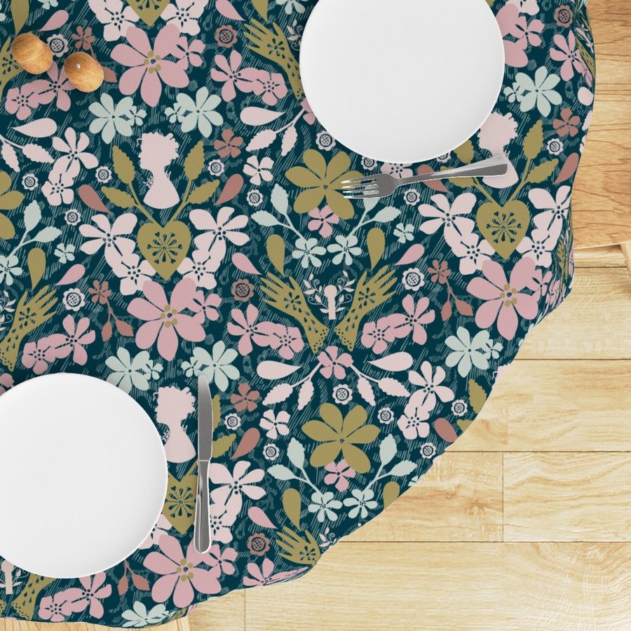 HOME_GOOD_ROUND_TABLE_CLOTH