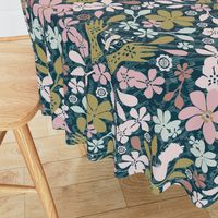 Amy's-treasure Victorian damask large