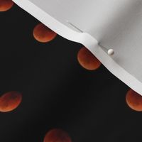 lunar eclipse polka dot