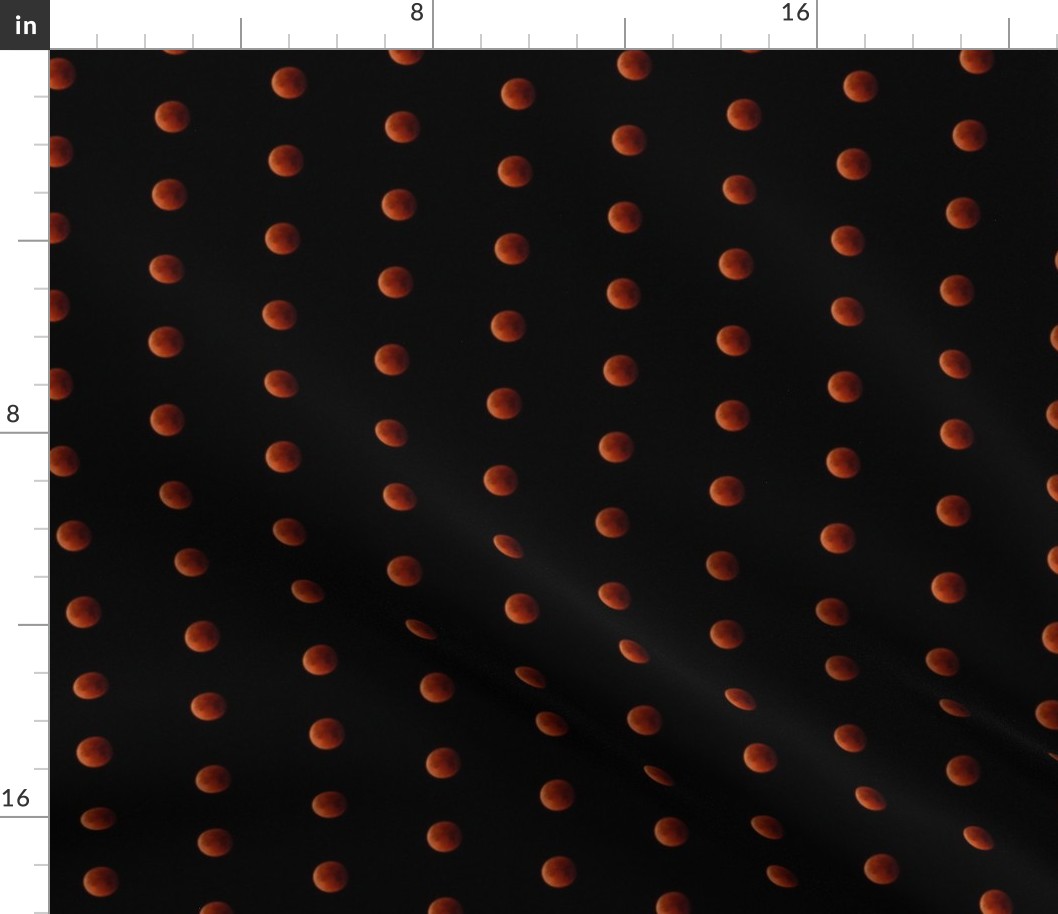 lunar eclipse polka dot